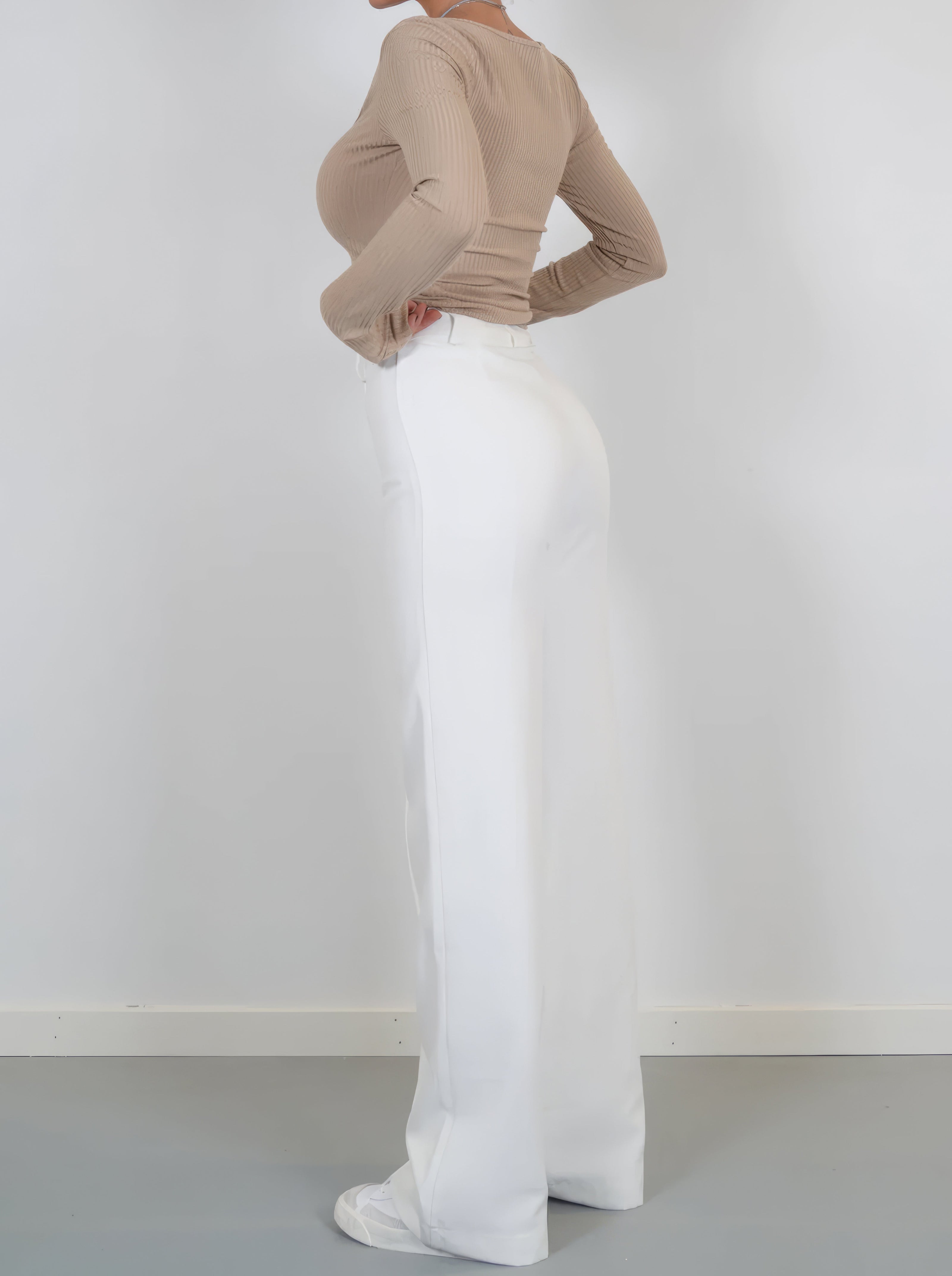 Women's Solid Wide-Leg Trousers