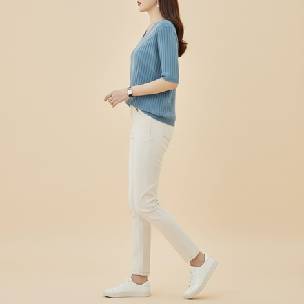 Women's V-Neck Cashmere Knit Sweater
