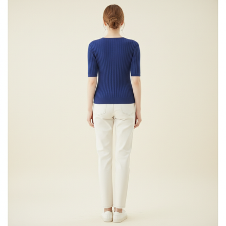 Women's V-Neck Cashmere Knit Sweater