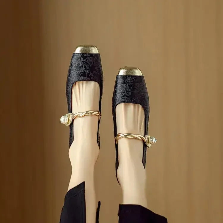 Women's Patent Leather Mary Janes