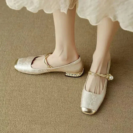 Women's Patent Leather Mary Janes