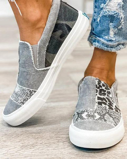 Women's Leopard Print Canvas Shoes