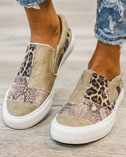 Women's Leopard Print Canvas Shoes
