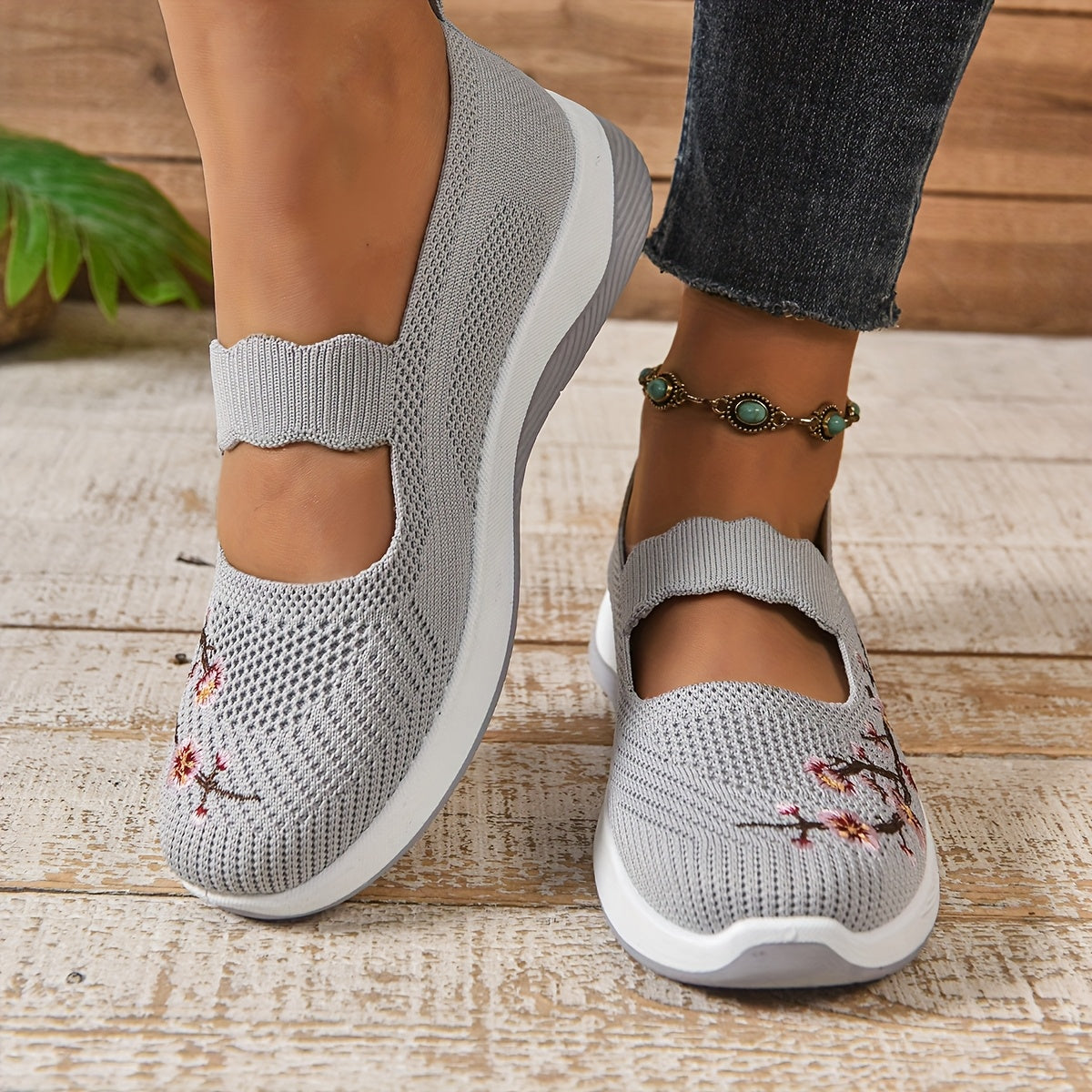 Women's Solid Leather Orthopaedic Shoes