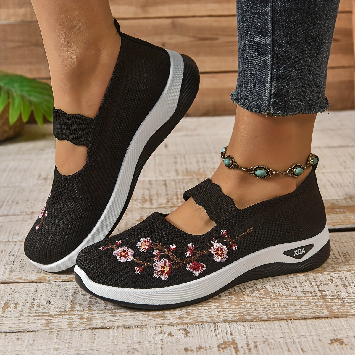 Women's Solid Leather Orthopaedic Shoes